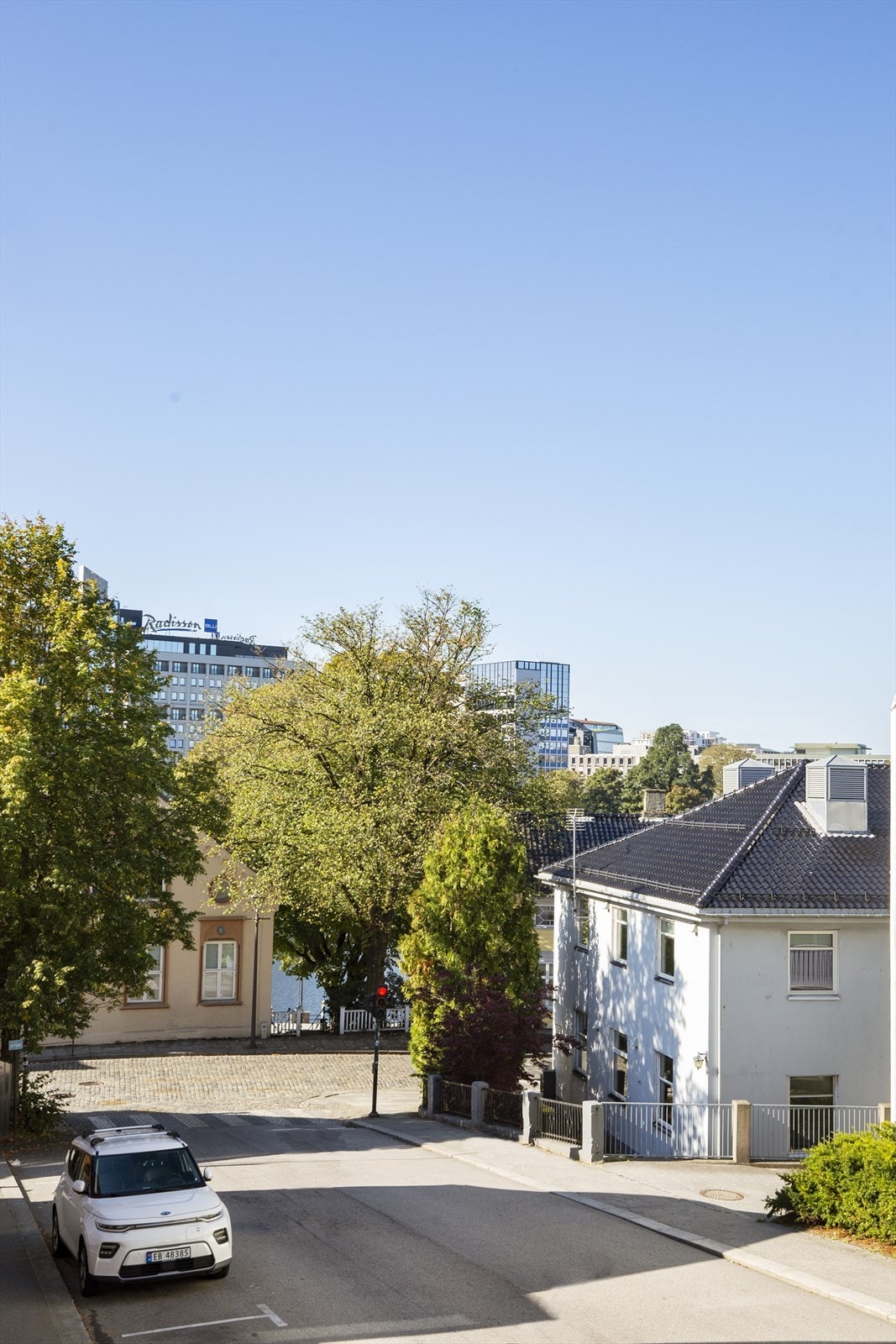 Utsikt fra stue. Galleribilde