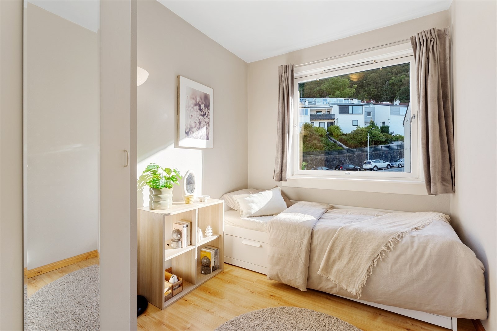 - Det andre soverommet måler 6,5 m² - Galleribilde