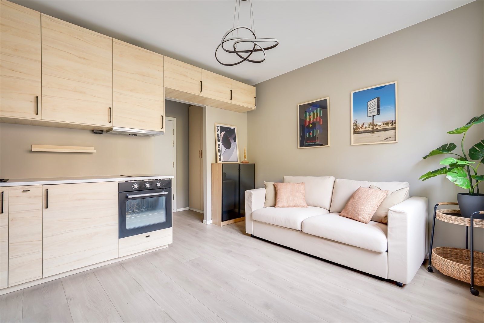 Silje Heggø v/Nordvik har gleden av å presentere nydelige Marcus Thranes gate 13! Galleribilde