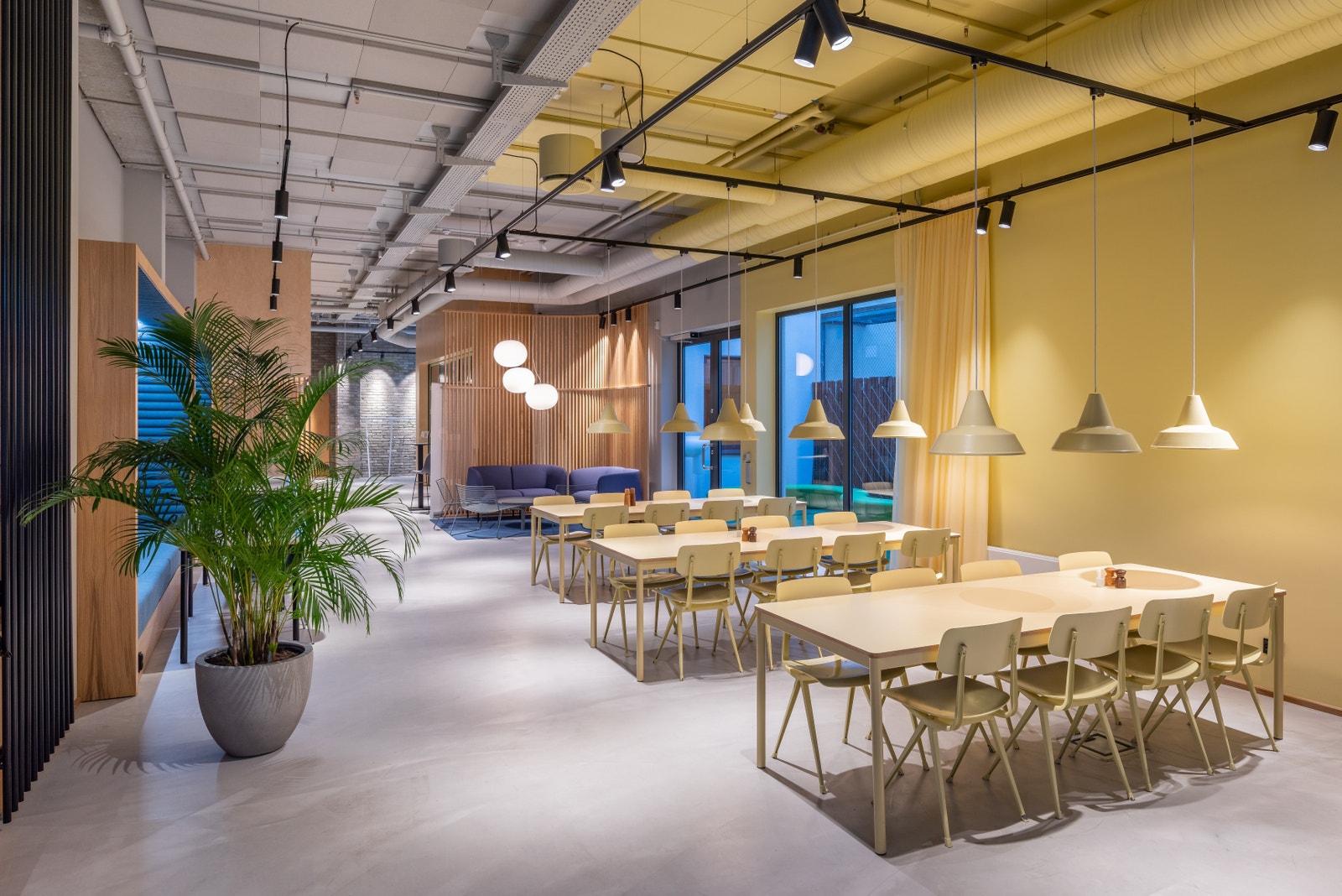 Personalrestaurant - felles sosiale områder Galleribilde