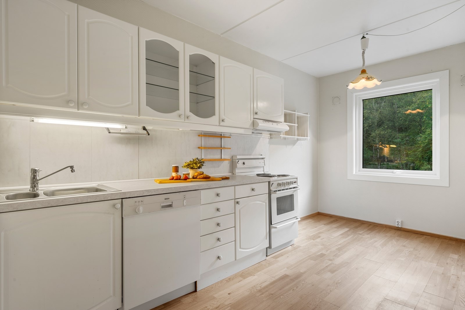 - Romslig kjøkken - Galleribilde