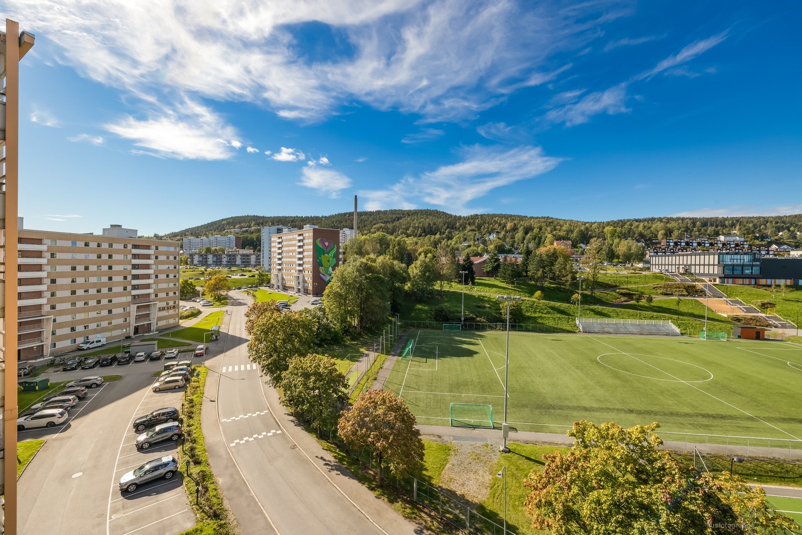 Fin utsikt over bydelen og Strømsåsen Galleribilde