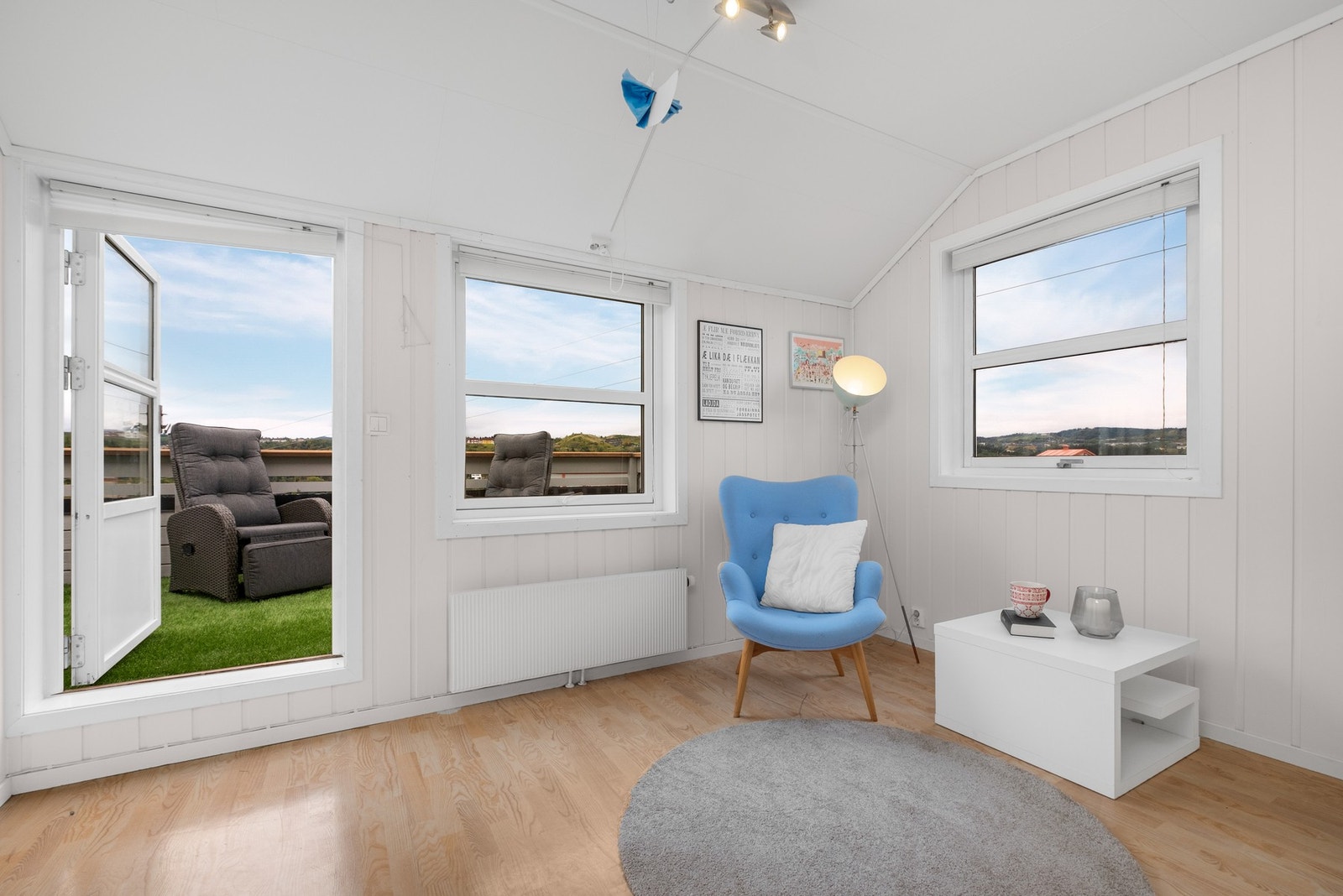 Utgang til veranda fra loftstuen Galleribilde