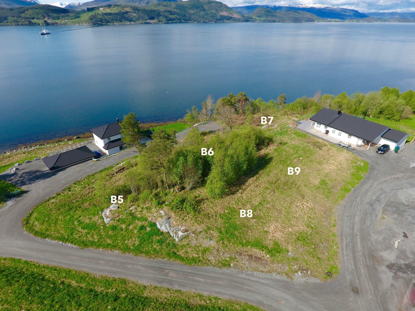 Tomtene tilbys uten byggeklausul Galleribilde