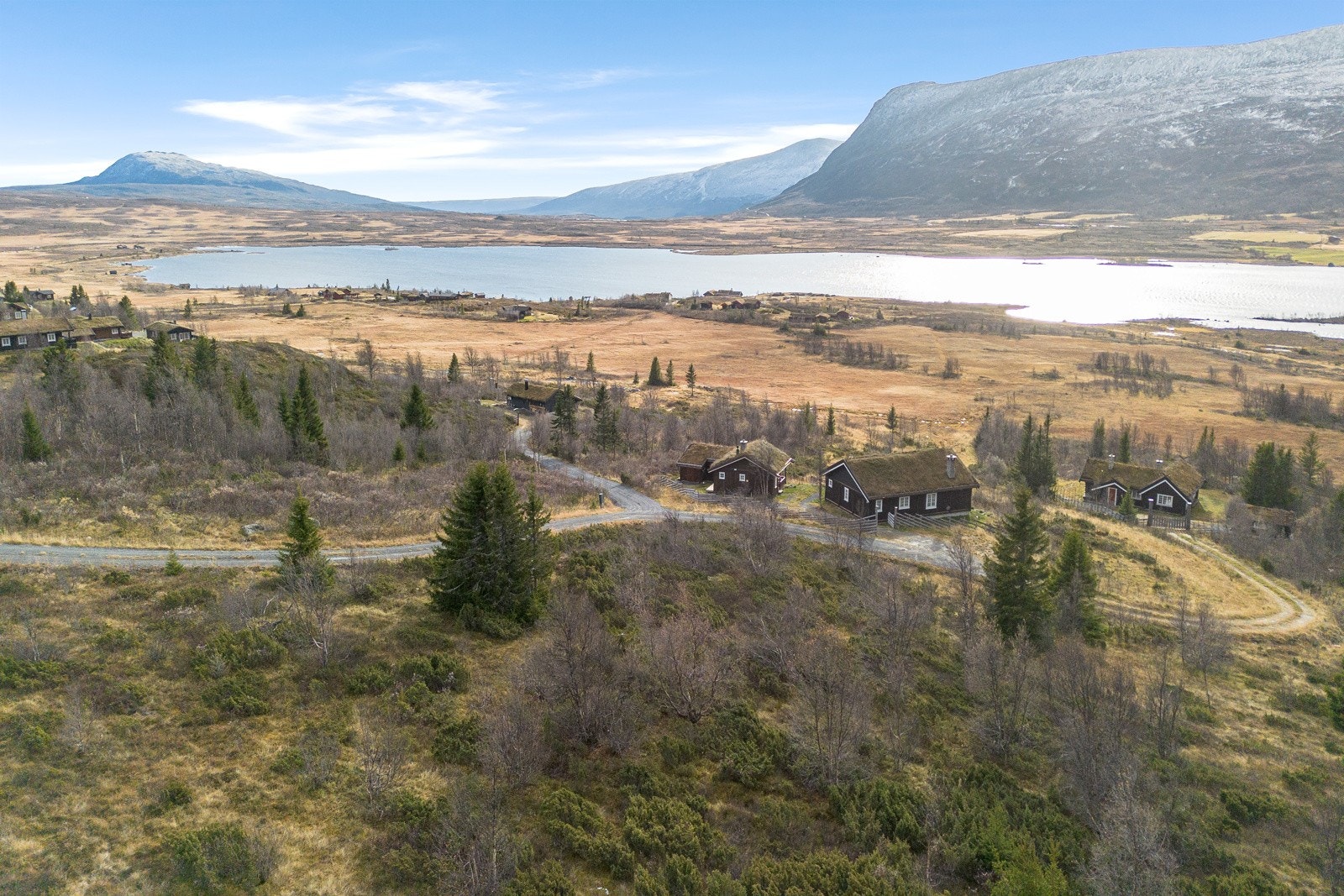 Kort vei til flotte skiløyper vinterstid Galleribilde