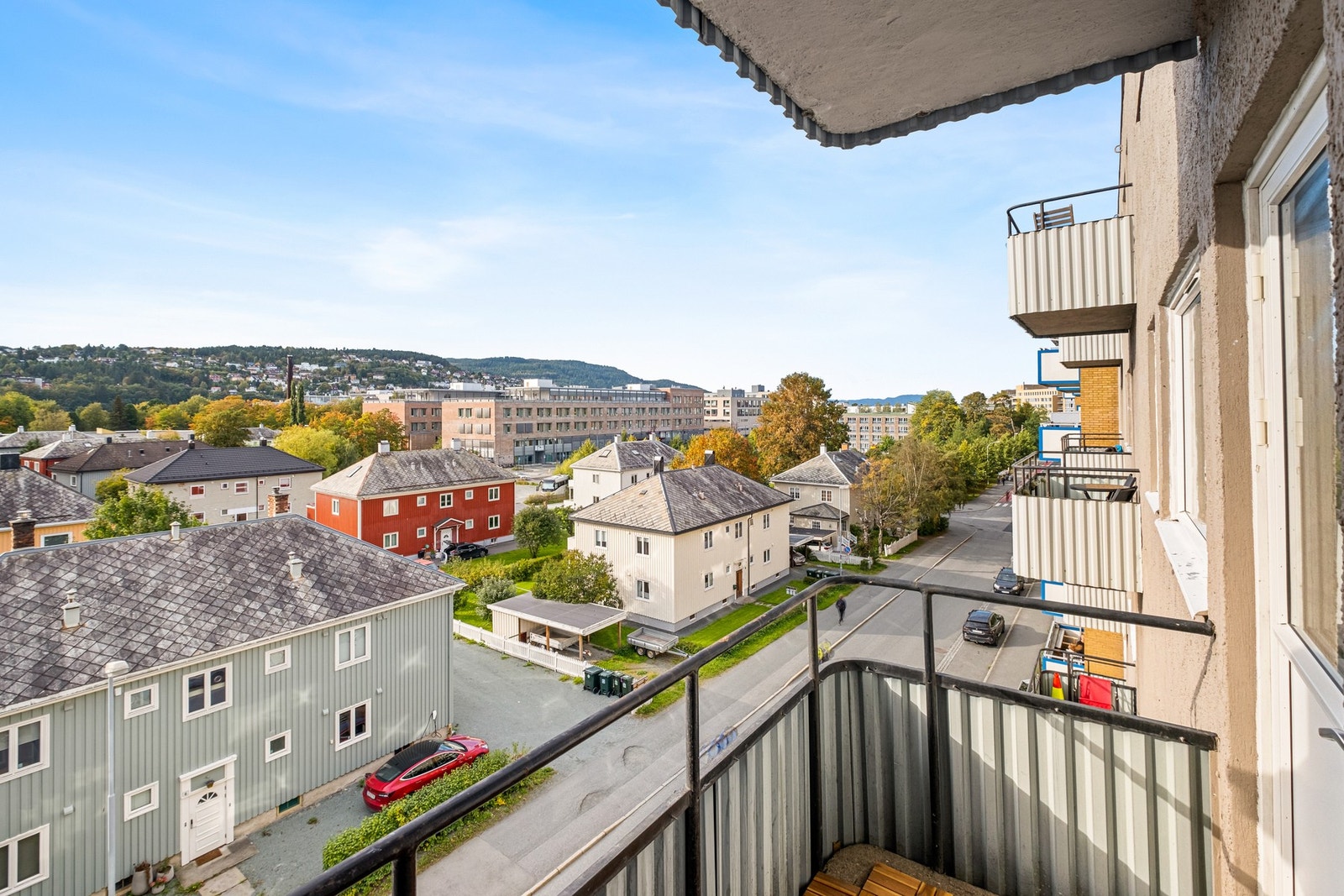 Her nyter du glimrende solforhold fra ca. kl.14:00 til solnedgang på sommerstid. Galleribilde