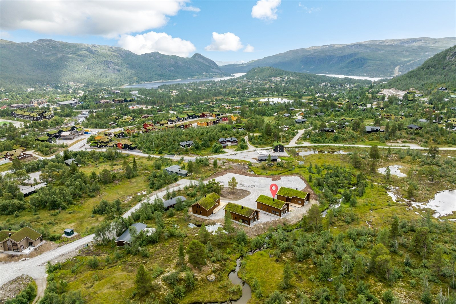 Velkommen til Dyregrenda Sør! Lekker hytte (2023) med 5 soverom - Gangavstand til alpinanlegg og Hovden sentrum Galleribilde