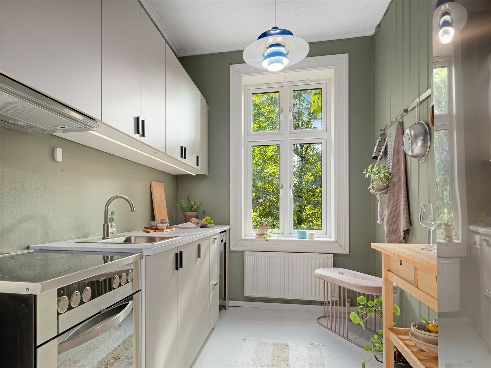 - Velkommen til denne skjermende og klassiske leiligheten med en gjennomgående og godt utnyttet planløsning - Galleribilde