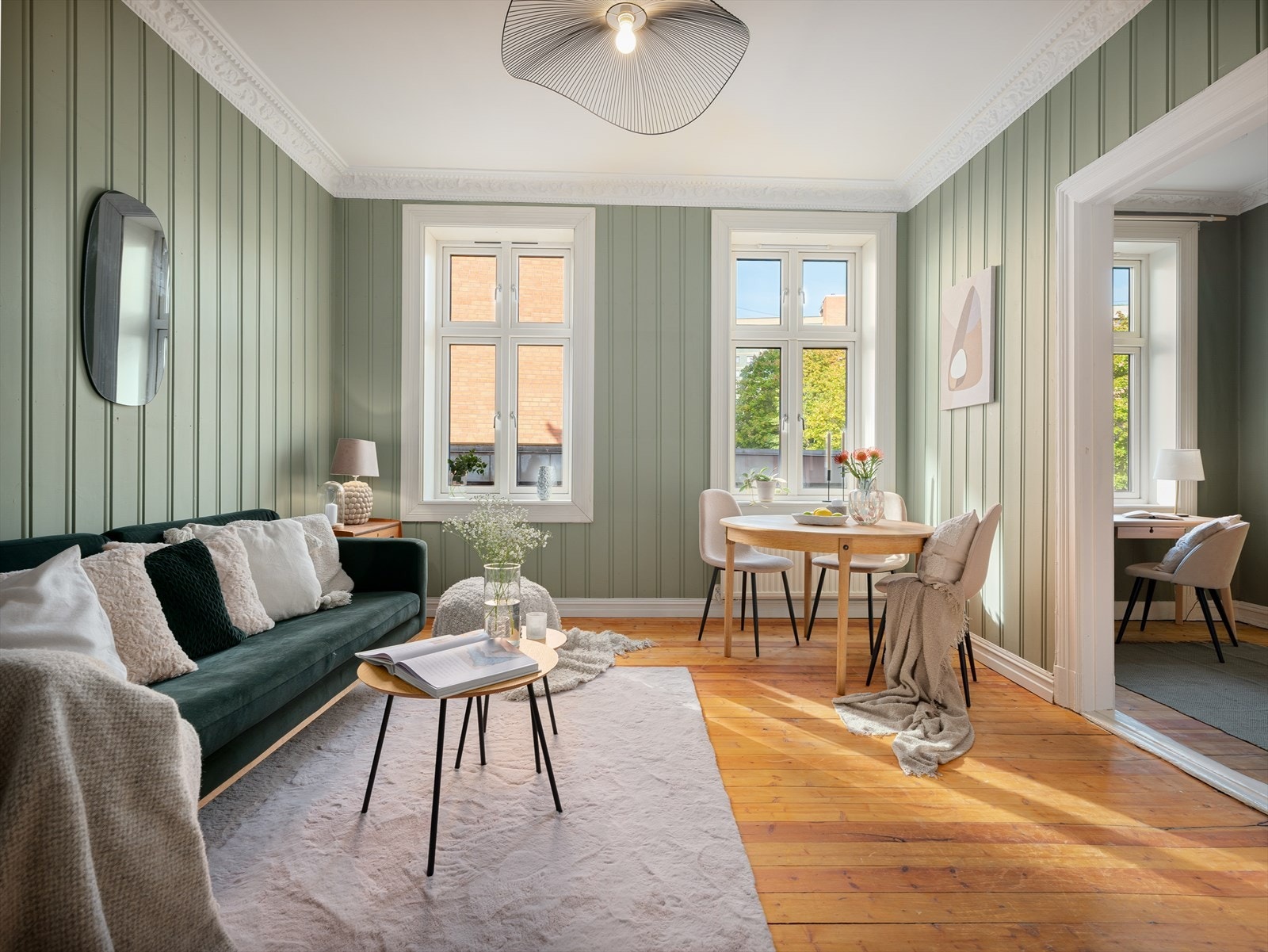 - De store vindusflatene bidrar til flotte innvendige lysforhold - Galleribilde