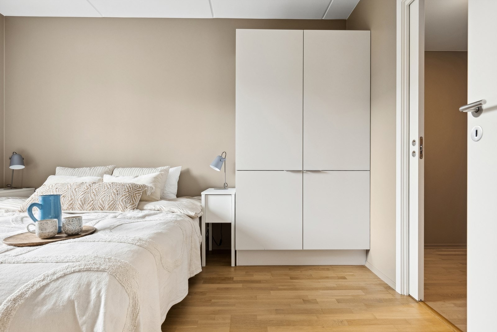 Leiligheten er malt i delikate farger Galleribilde