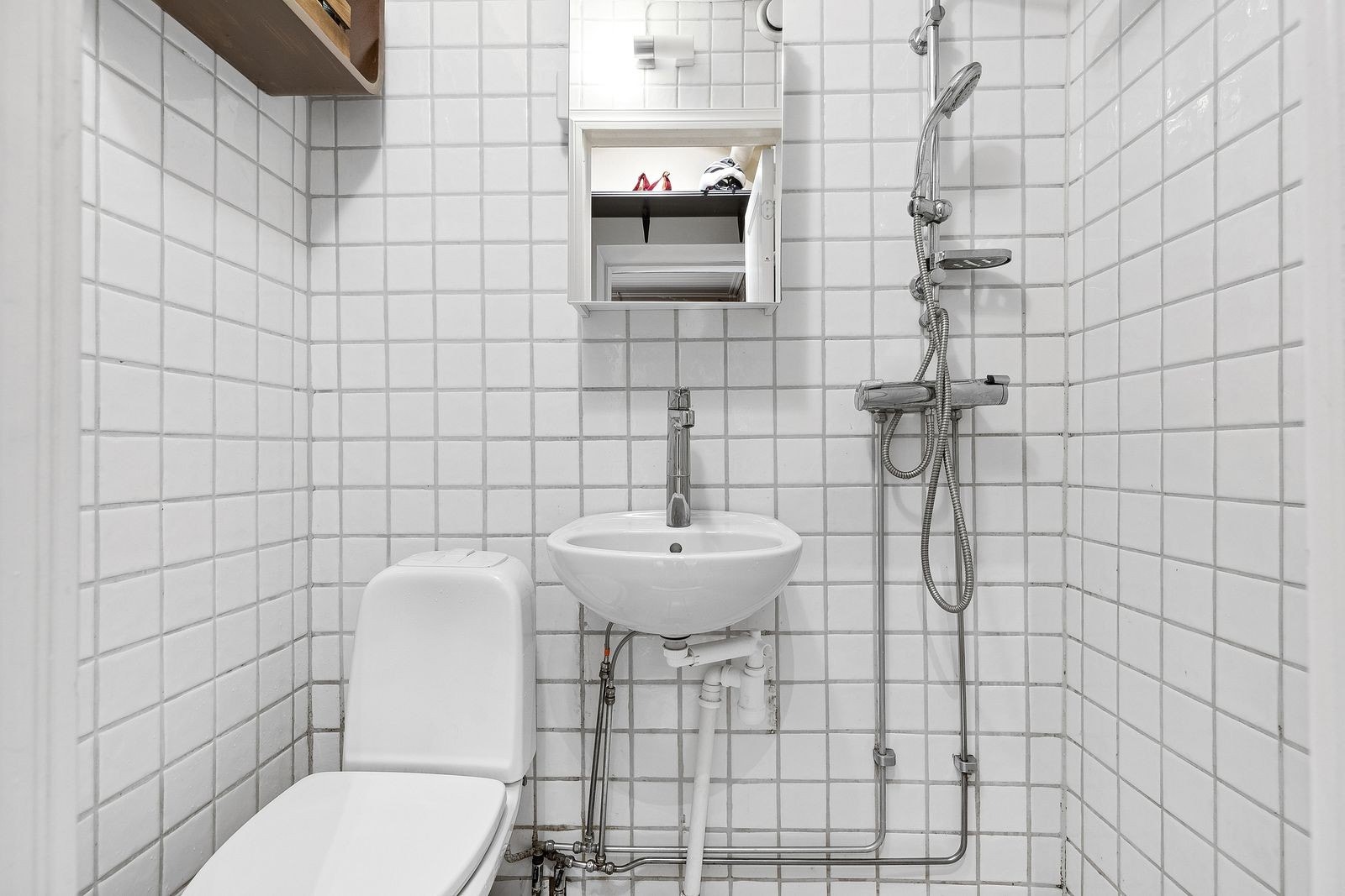 Flislagt bad med varme i gulv Galleribilde