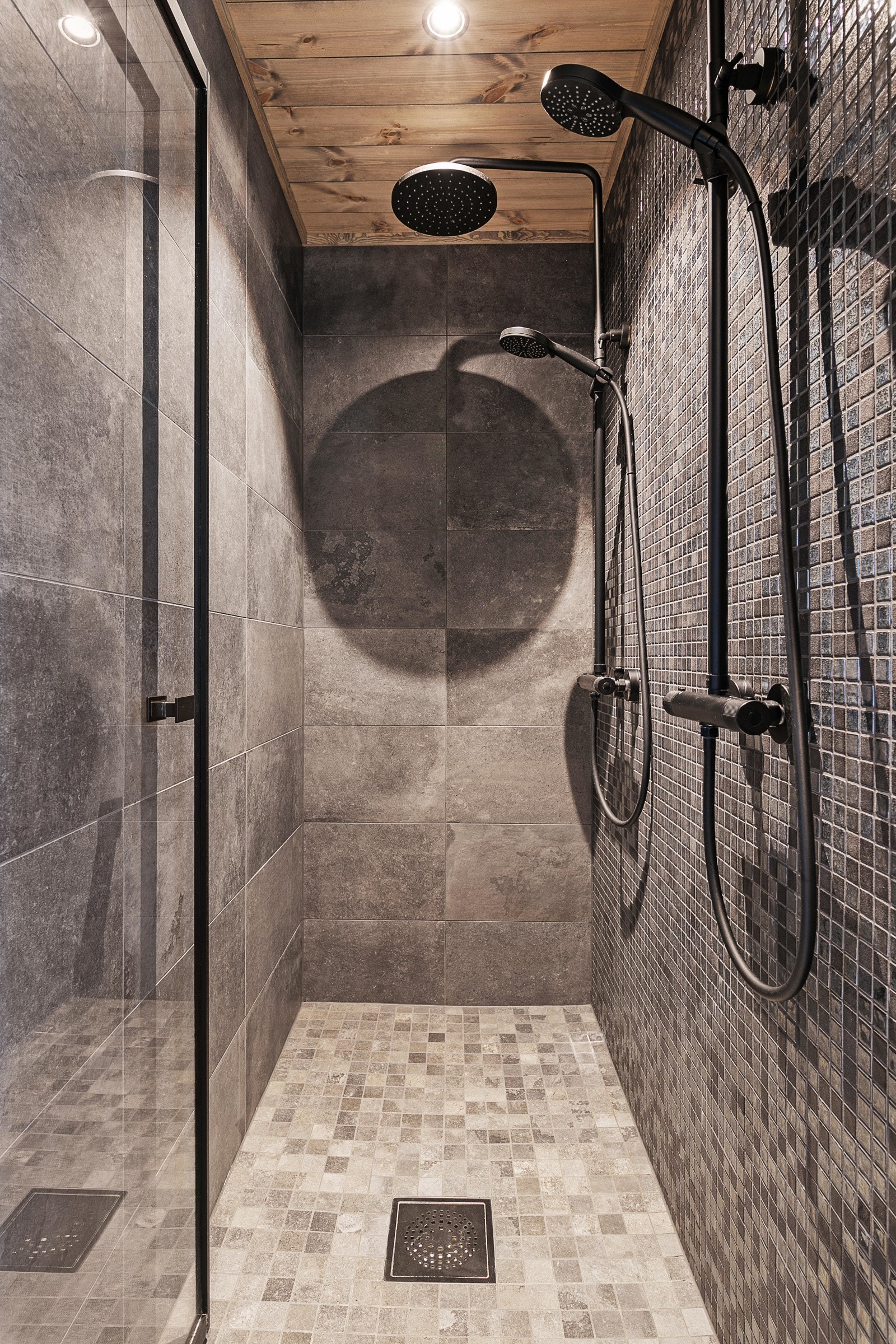 Dusj med dobbel dusjsett Galleribilde