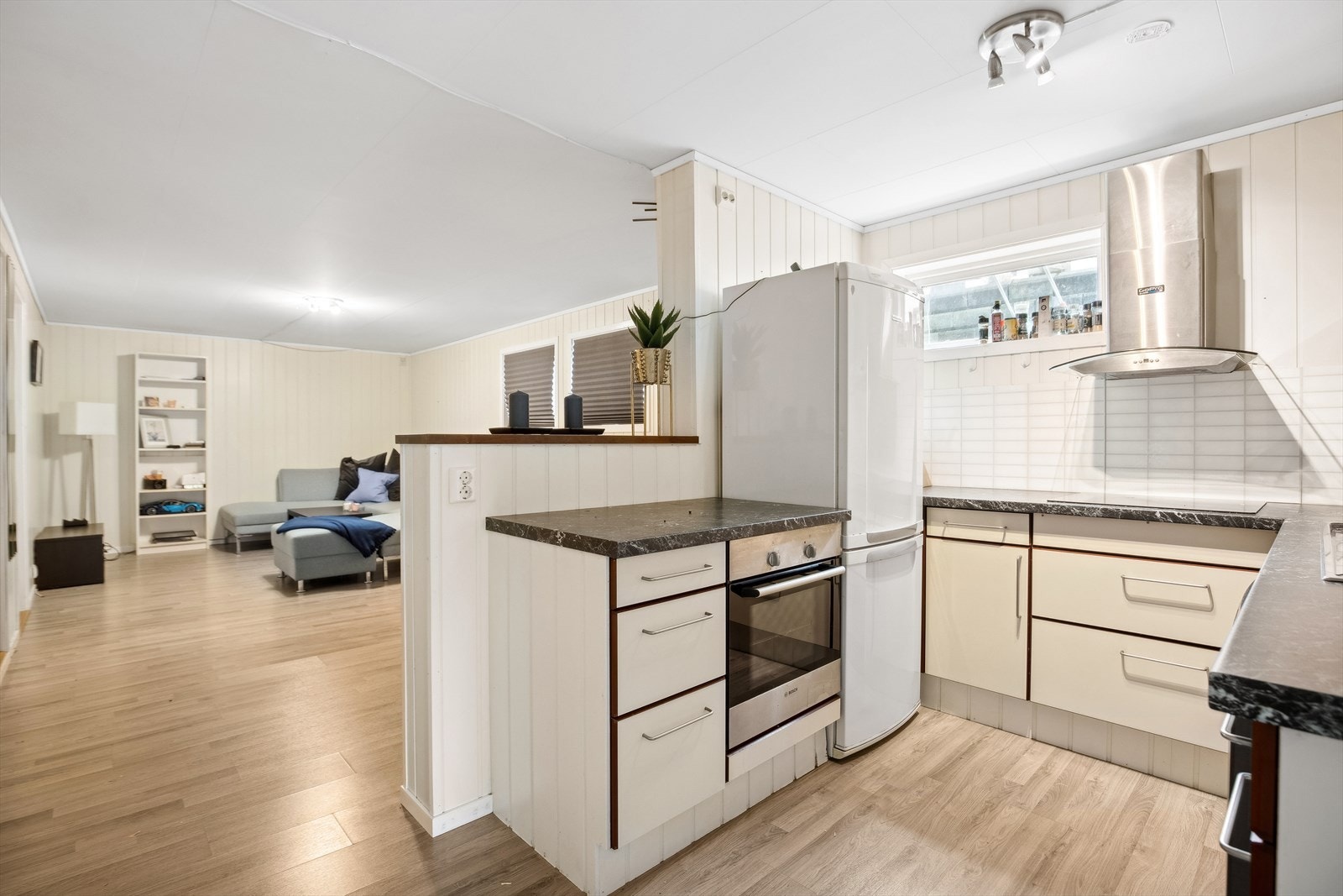 Kjøkken i kjelleretasjen. Galleribilde