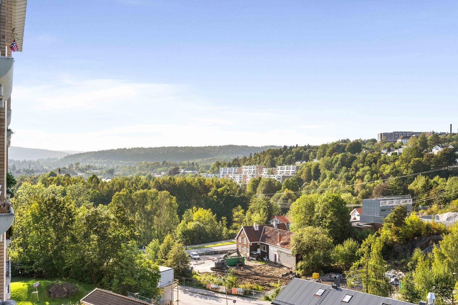 Velkommen til Skytterdalen 7 - presenteres av Eiendomsmegler Marius Stormfelt v/Krogsveen avd. Sandvika! Galleribilde