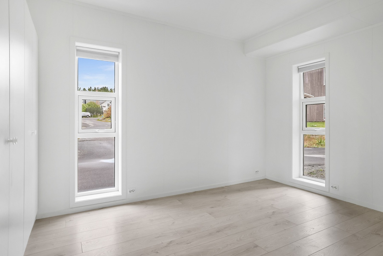 Leiligheten har 2 gode soverom. Det er god plass til dobbeltseng med tilhørende nattbord. Galleribilde