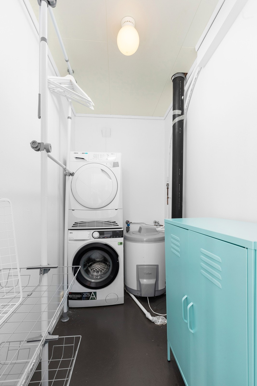 Vaskerom Galleribilde