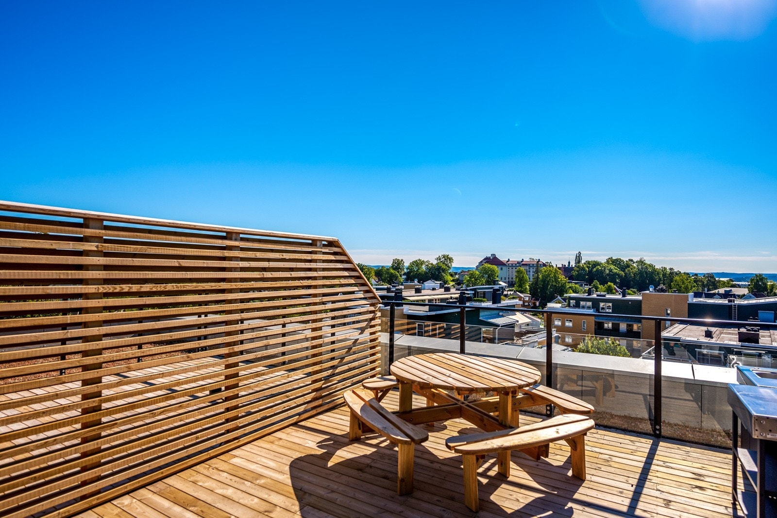 Stor felles takterrasse. Galleribilde