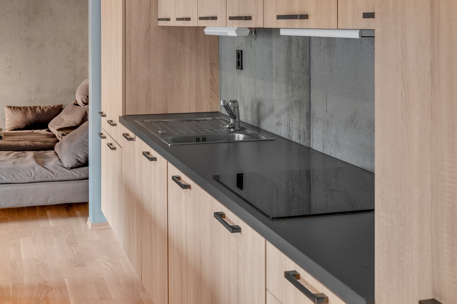 Integrert platetopp, stekeovn og mikrobølgeovn. Galleribilde