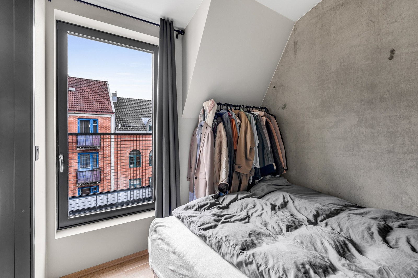 Soverom 2 er på 5,9 kvm. Galleribilde