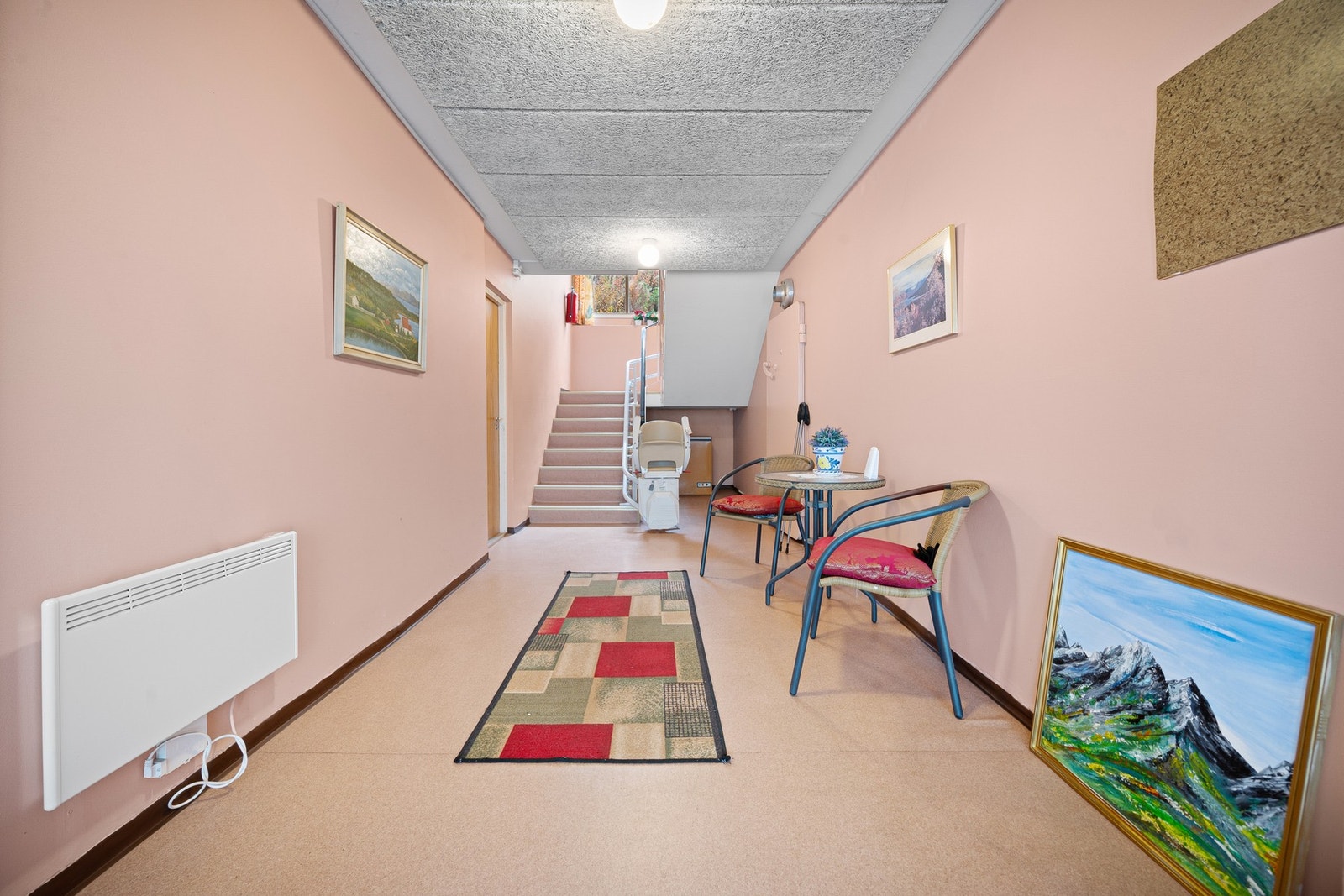 Felles trappeoppgang Galleribilde