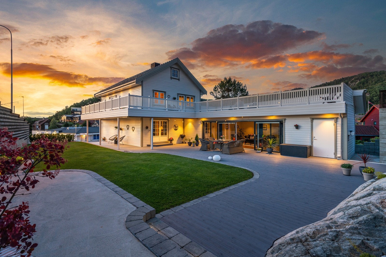 EIE Eiendomsmegling v/ Jr. Partner Håkon Hovland presenterer Åsveien 157! Galleribilde