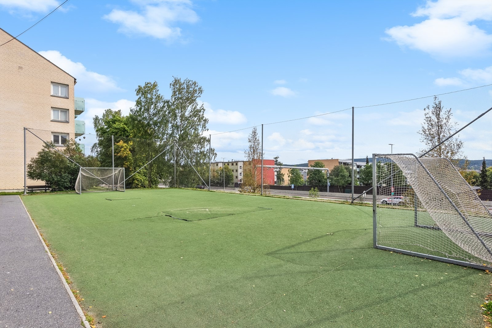 Fotballbane - like utenfor leiligheten. Galleribilde