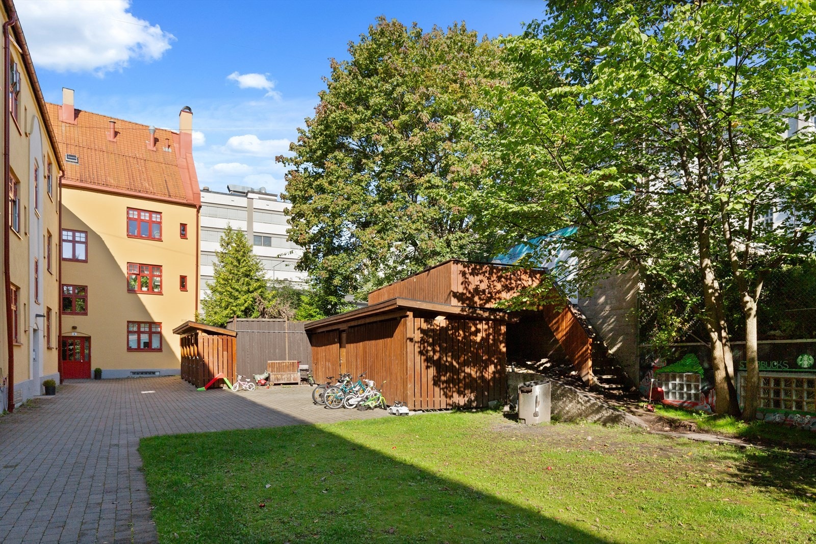 Veldrevet borettslag med god vedlikeholdshistorikk. Galleribilde