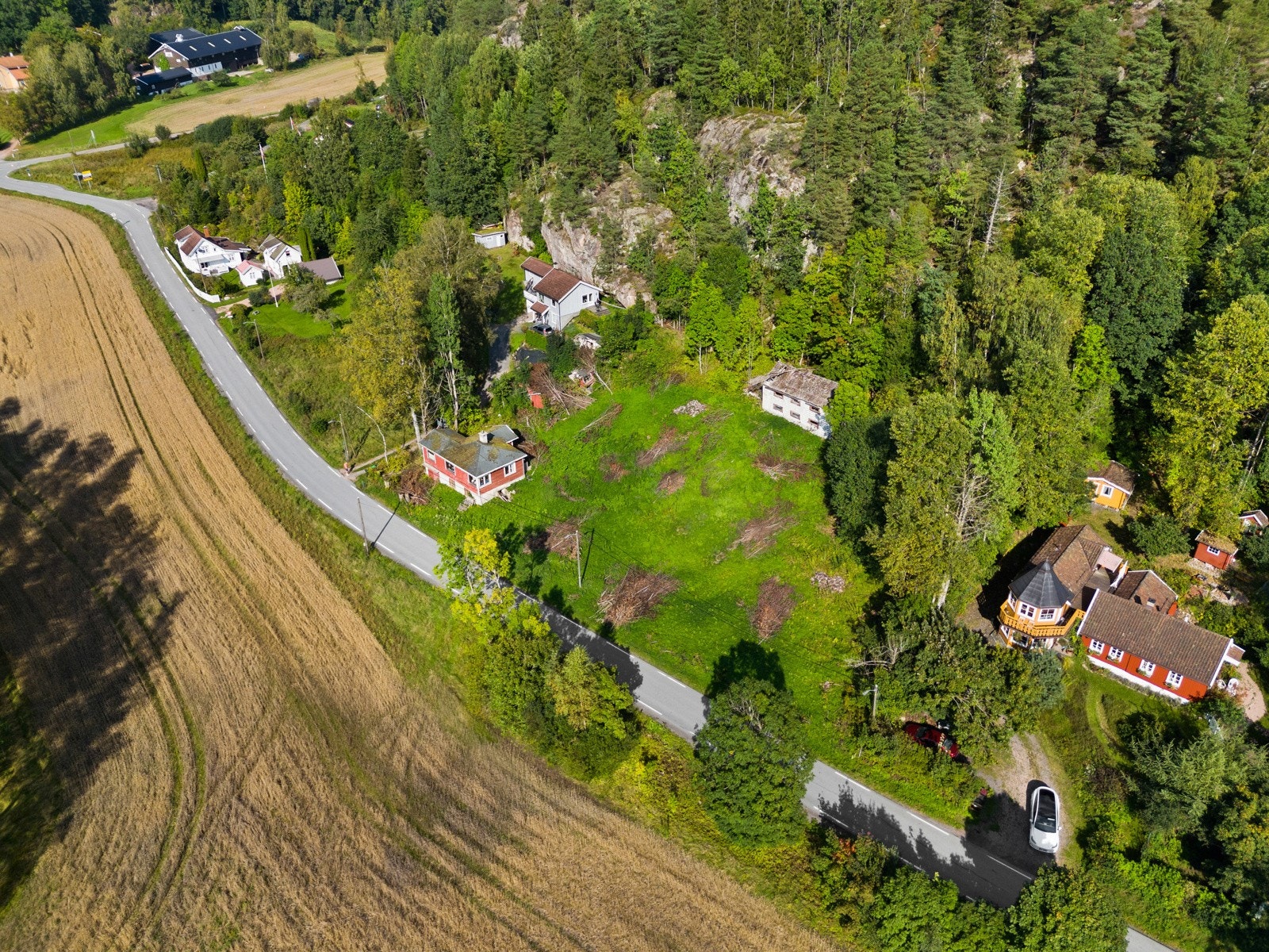 Selveiertomt på 3237 kvm Galleribilde