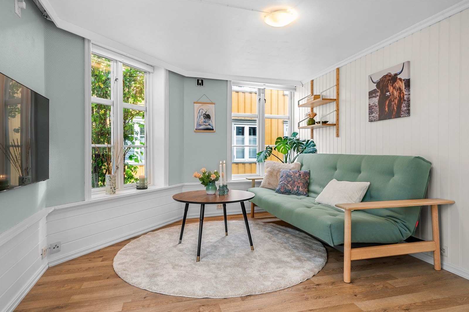 Leiligheten har en gjennomgående god standard og har en praktisk planløsning. Galleribilde