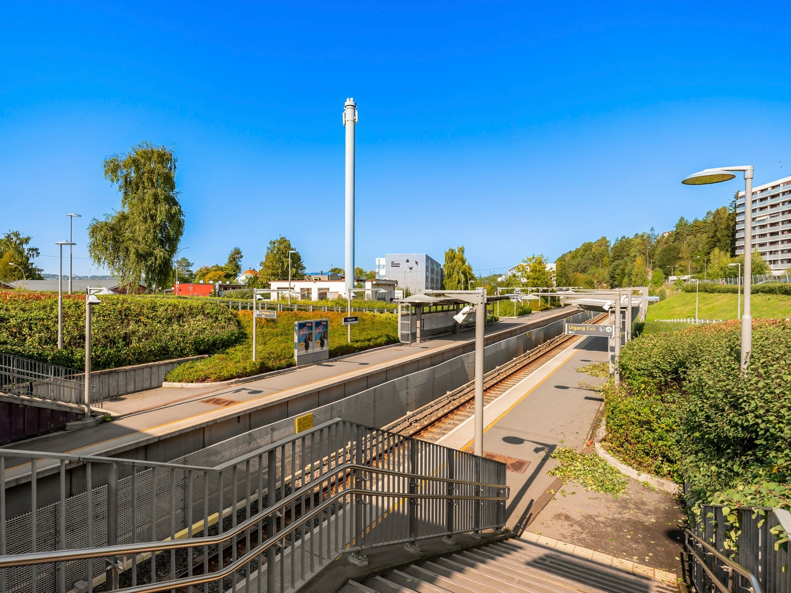 T-banen på Bogerud er i gangavstand til boligen. Galleribilde
