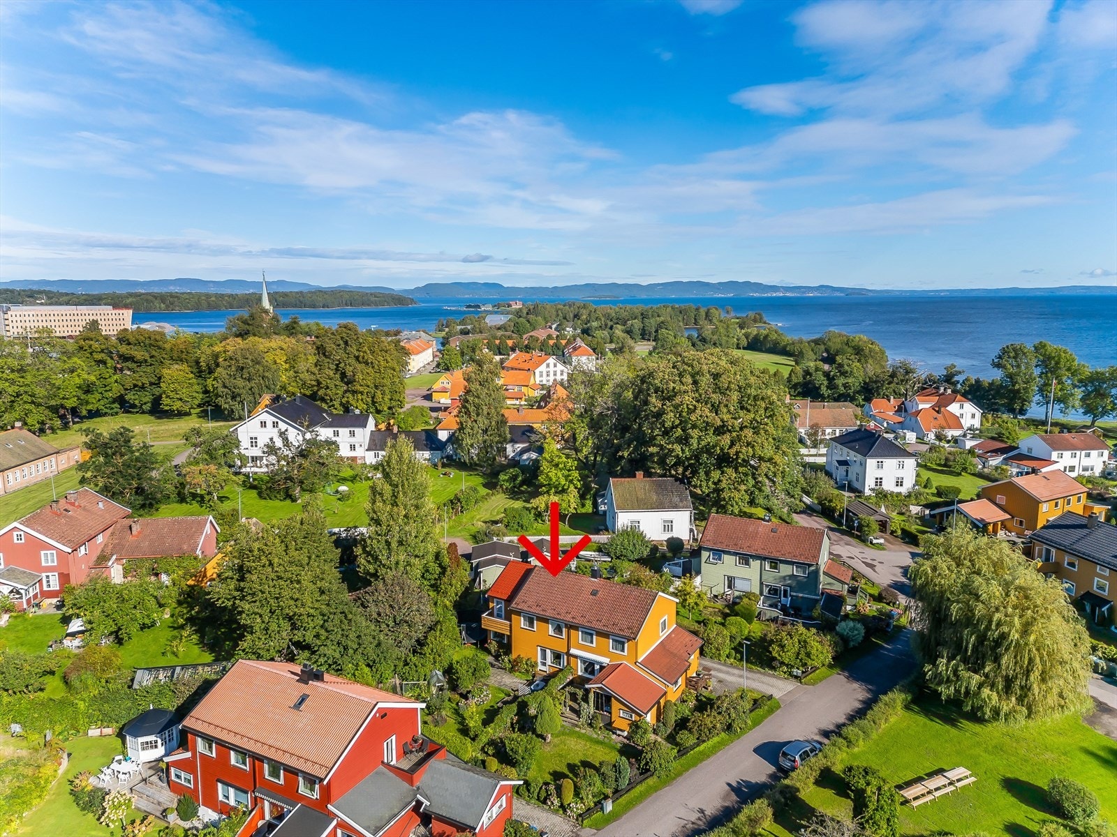 Boligen ligger flott og sentralt til på idylliske Karljohansvern. Galleribilde