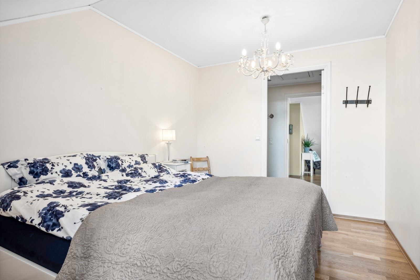 Soverom I Galleribilde