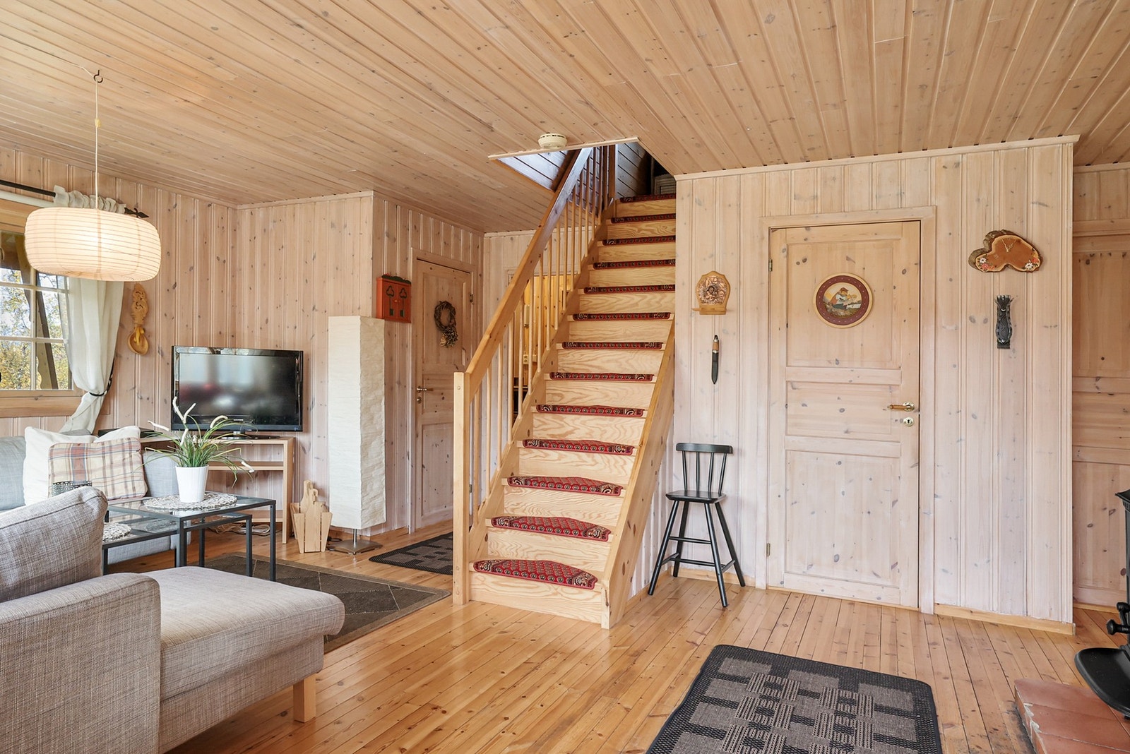 Trapp opp til hems. Galleribilde