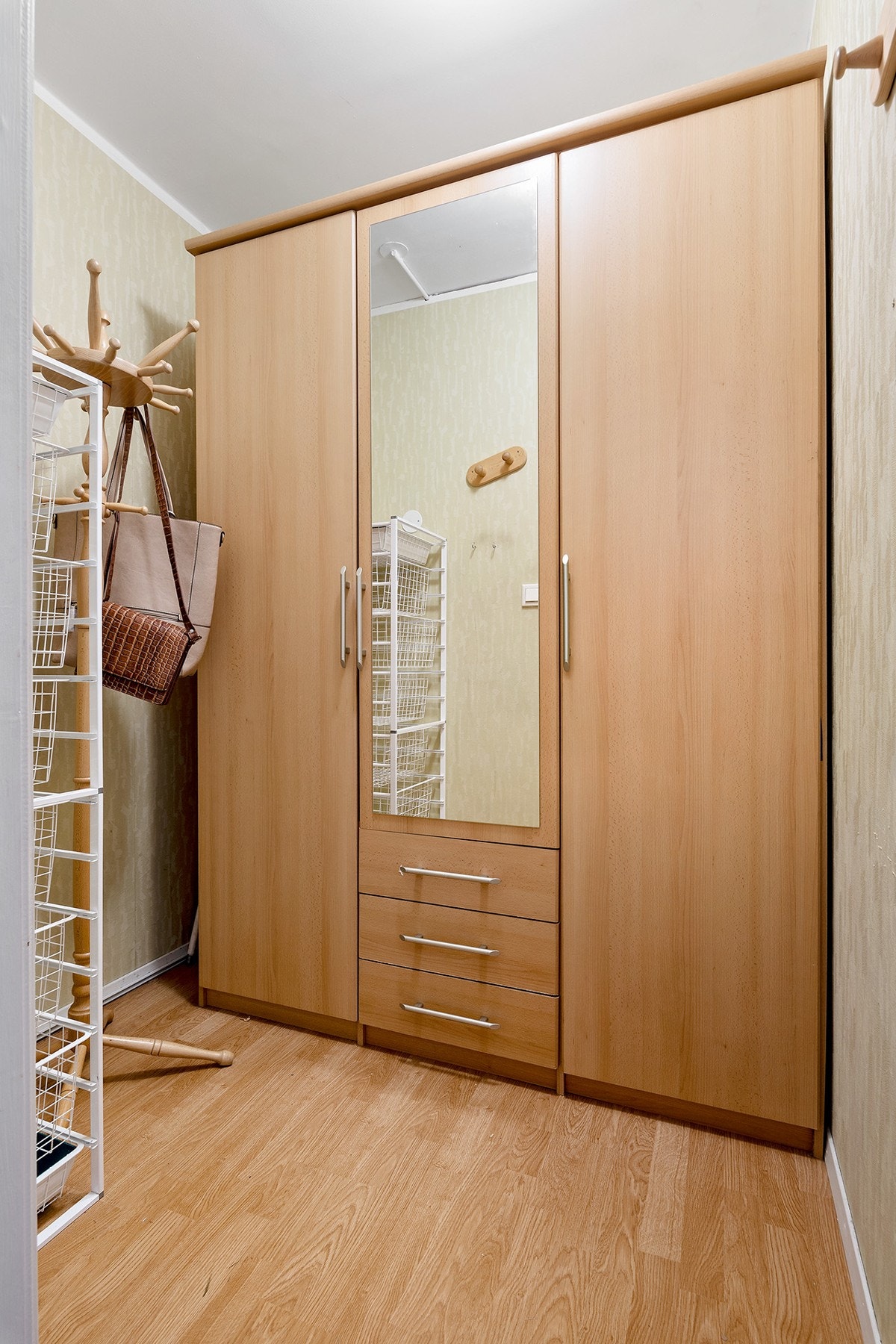 Praktisk, innvendig bod. Galleribilde