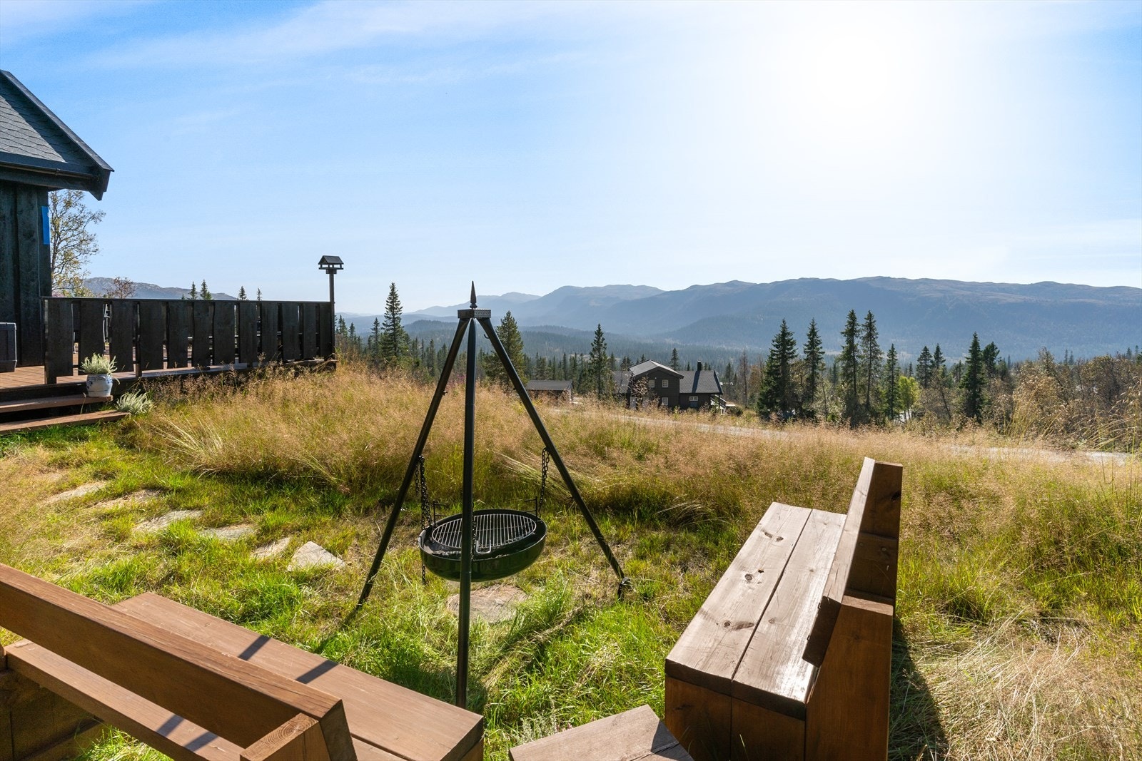 Ved bålpannen Galleribilde