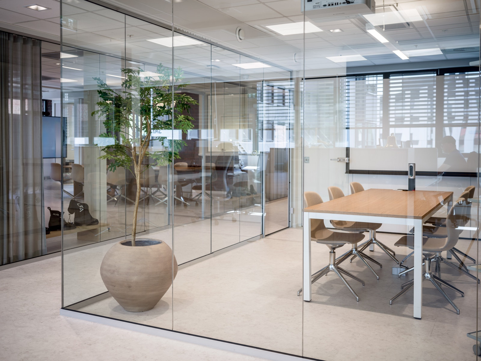 Referanselokale i byggets 3. etg, hos Alfa Sko.
foto: @knutneerland @magentfotografer Galleribilde