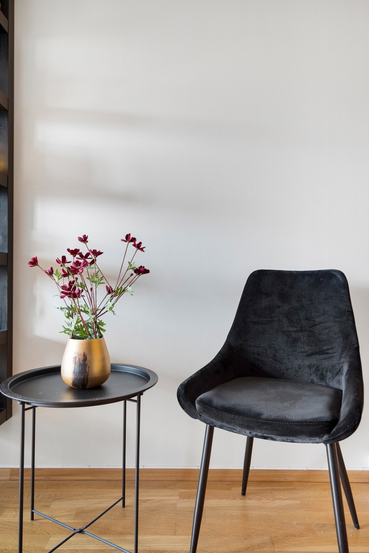 Leiligheten oppvarmes av fjernvarme med varme i alle gulv. Galleribilde