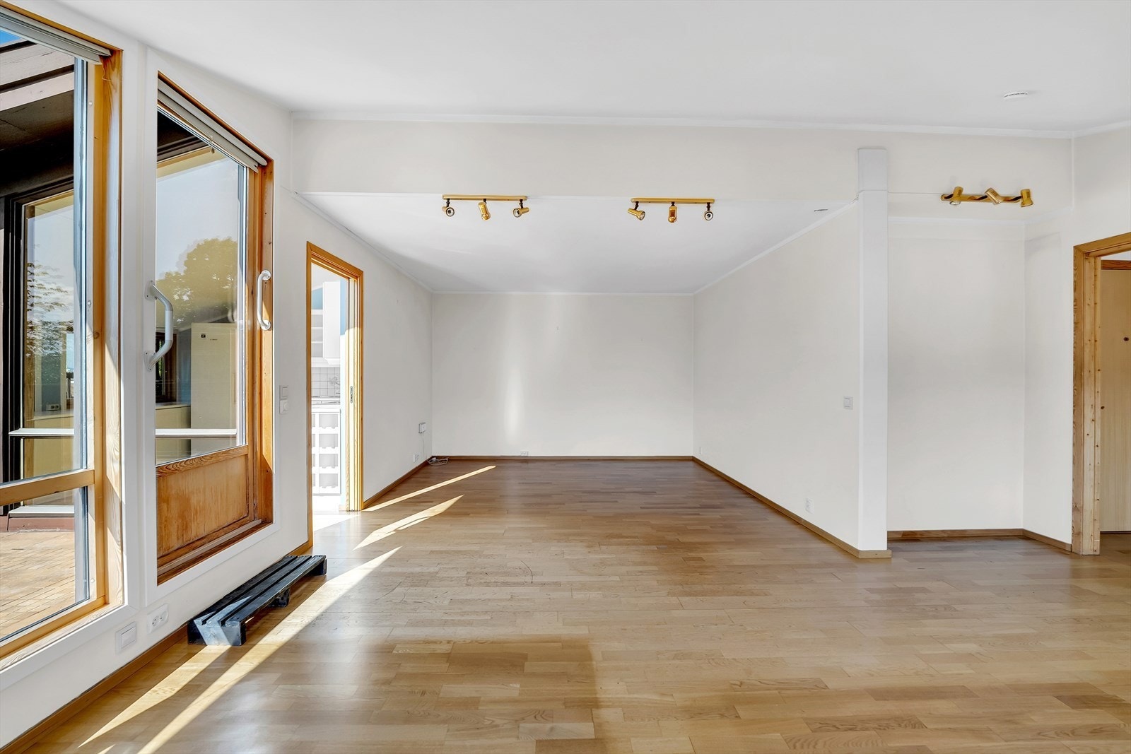 Stue/spisetstue med utgang til takterrasse Galleribilde