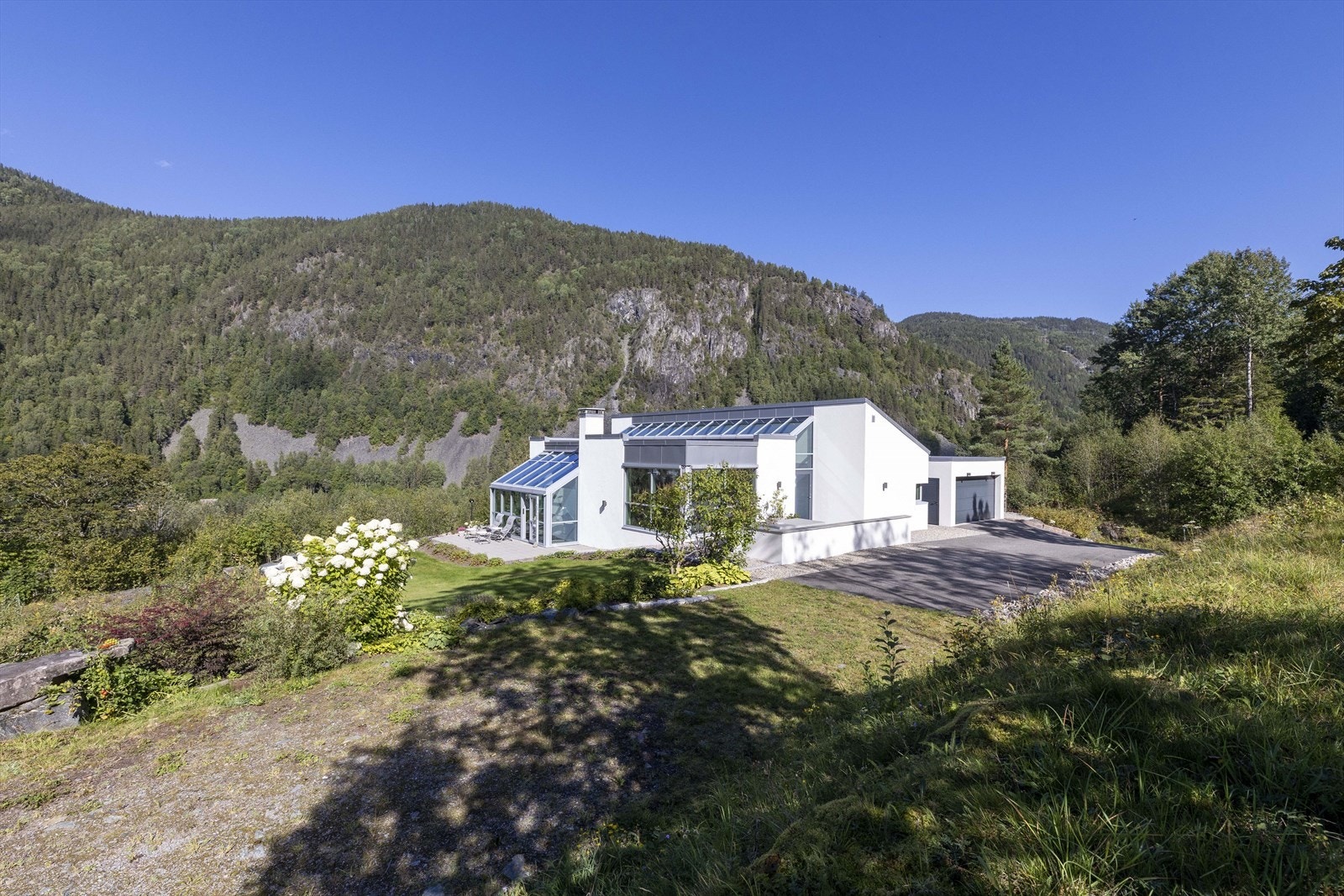 Utvendig (5).jpg Galleribilde