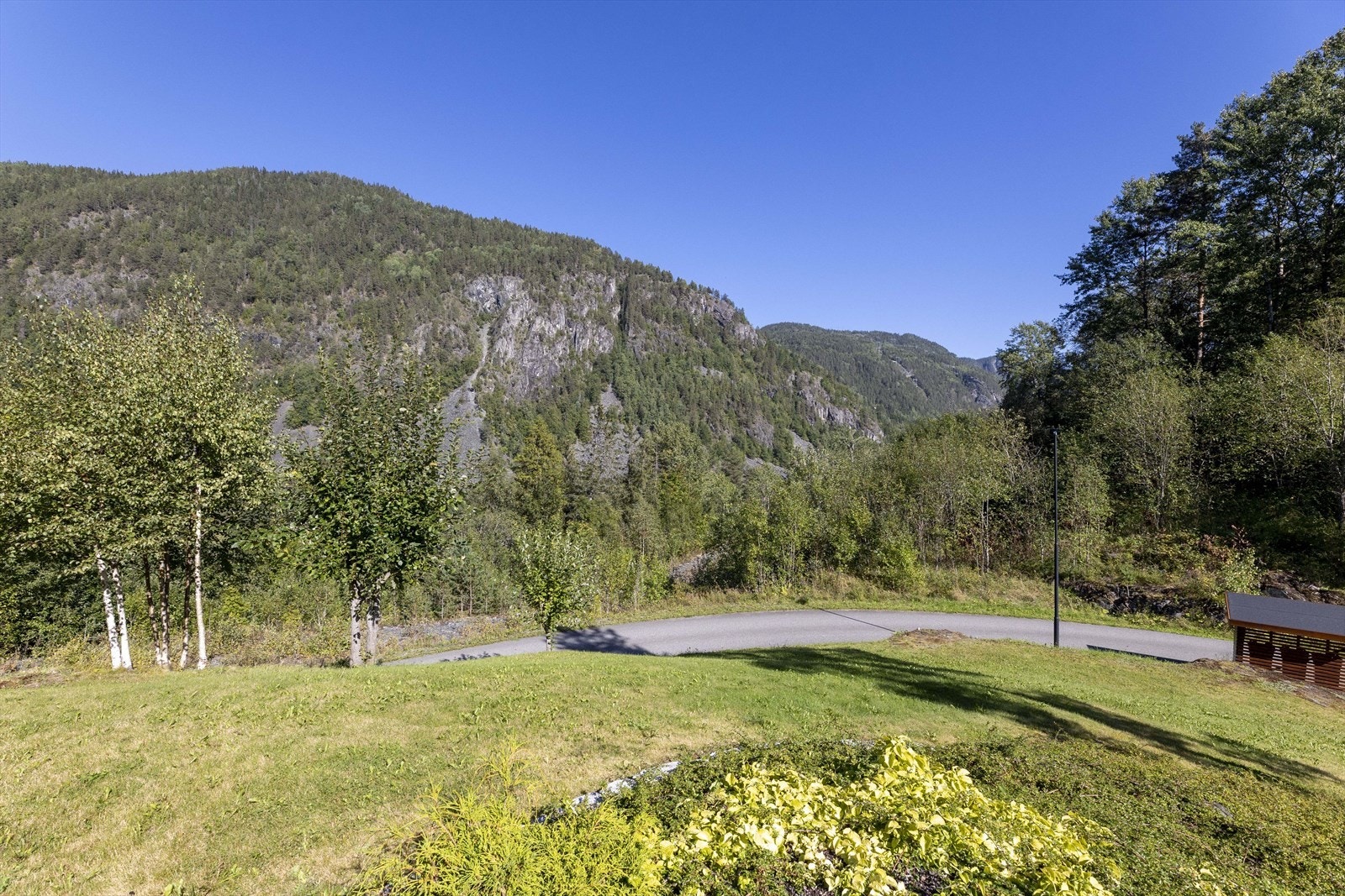 Utvendig (3).jpg Galleribilde