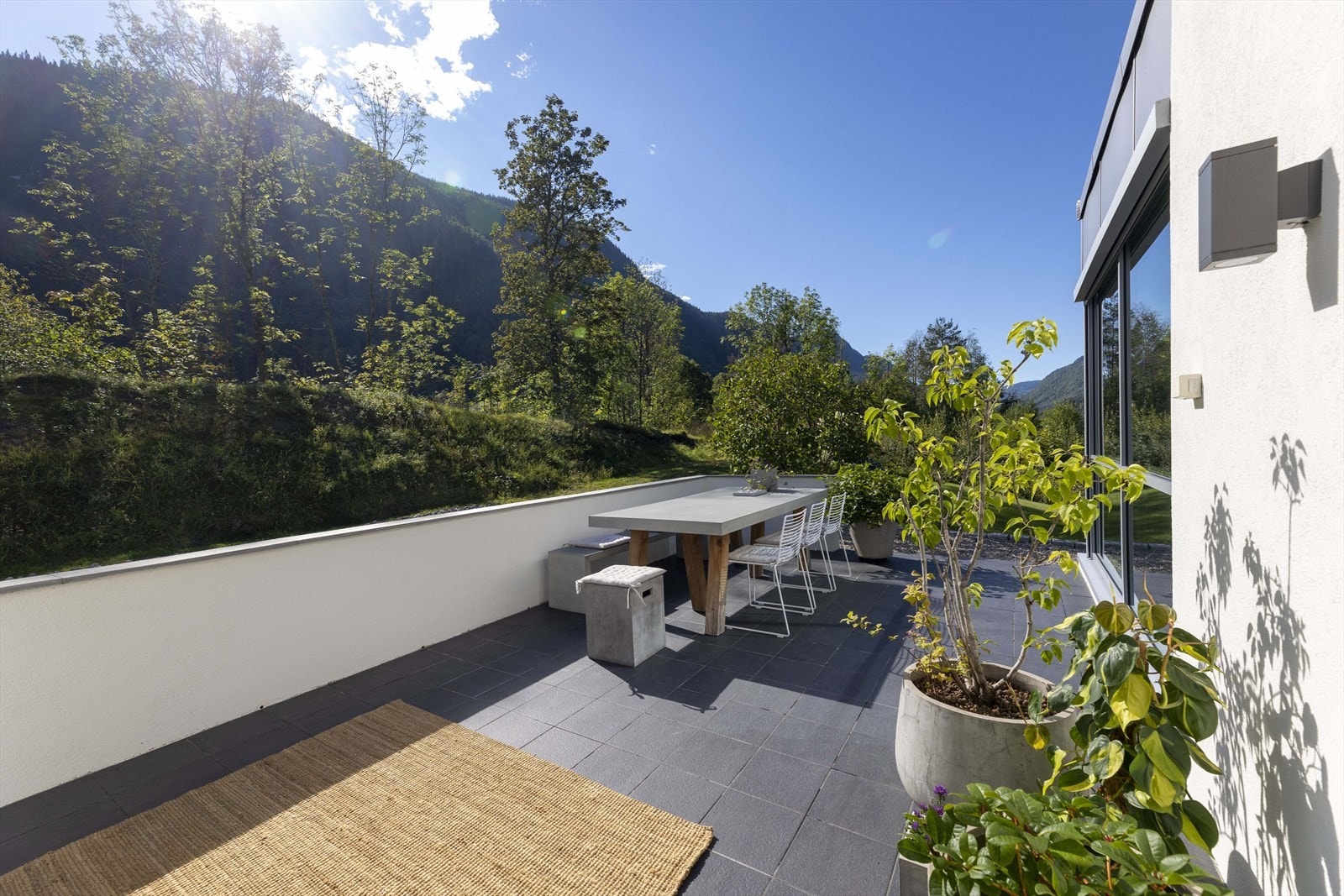 Utvendig (10).jpg Galleribilde