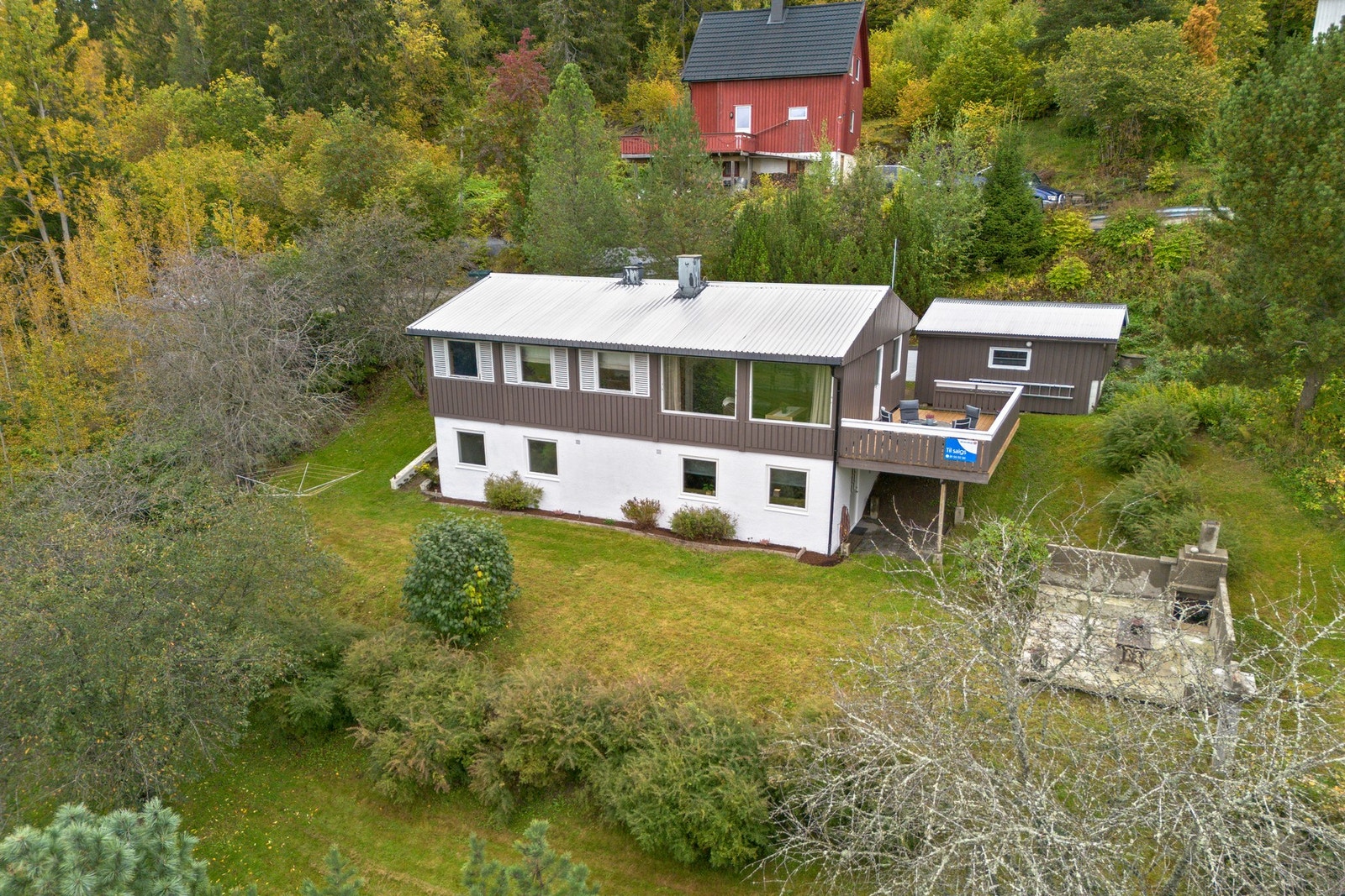 Nye takrenner og nedløp i 2019, samt 4 nye kjellervinduer i 2015/2024. Galleribilde