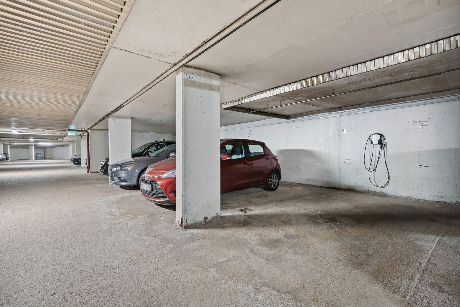 Medfølger garasjeplass, mulighet for EL-bil lader. Galleribilde