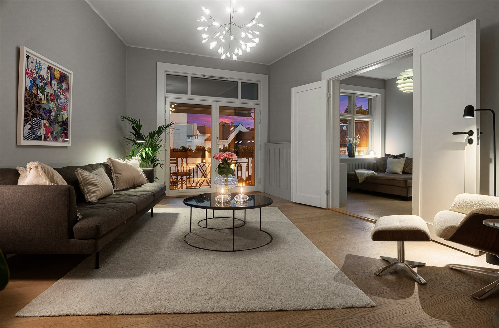 Boligen holder en gjennomgående god standard og fremstår delikat og lekker. Galleribilde