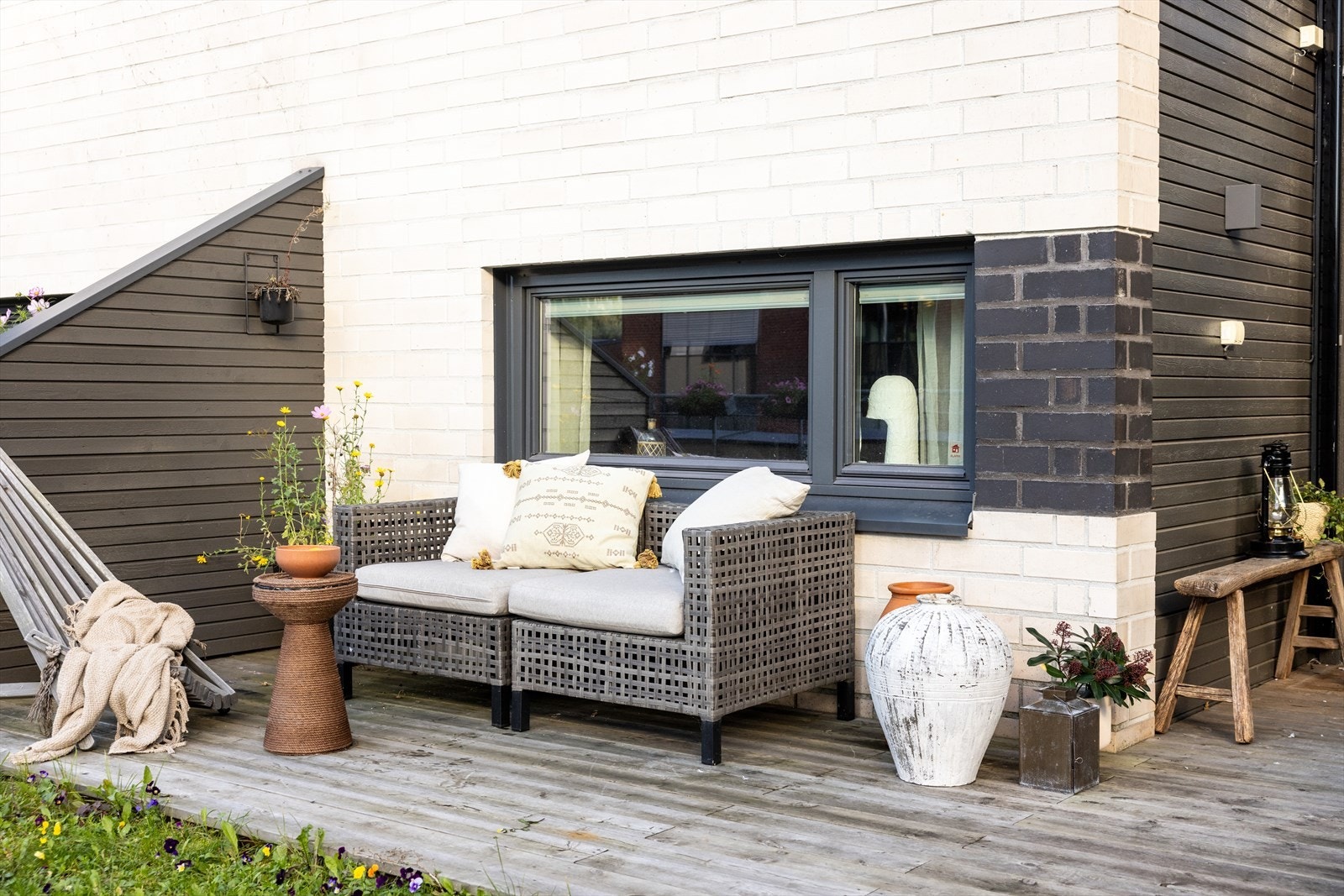 - Midtsommers har man sol fra omtrent 12-21 - Galleribilde