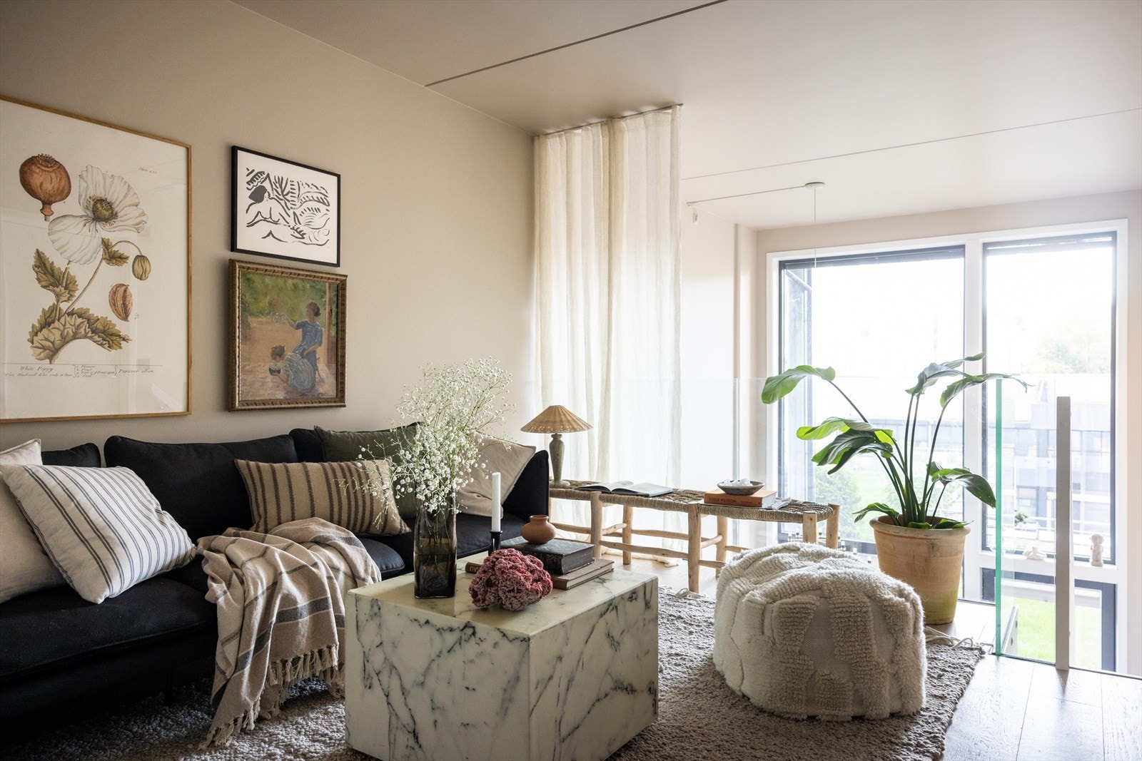 - Hyggelig stue i 2. etasje - Galleribilde