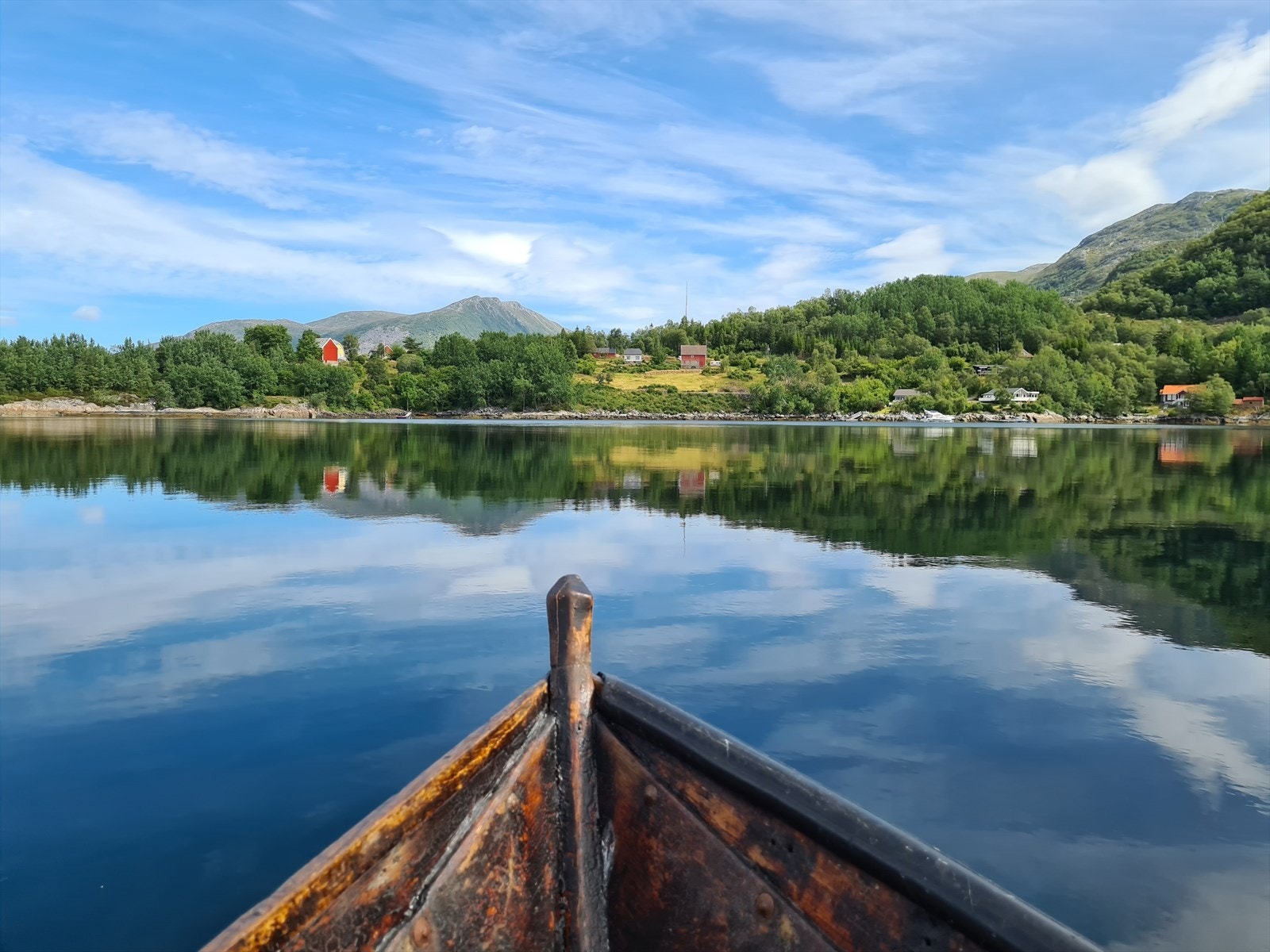 Stemningsbilde av område der hyttetomtene er, foto fra selger Galleribilde