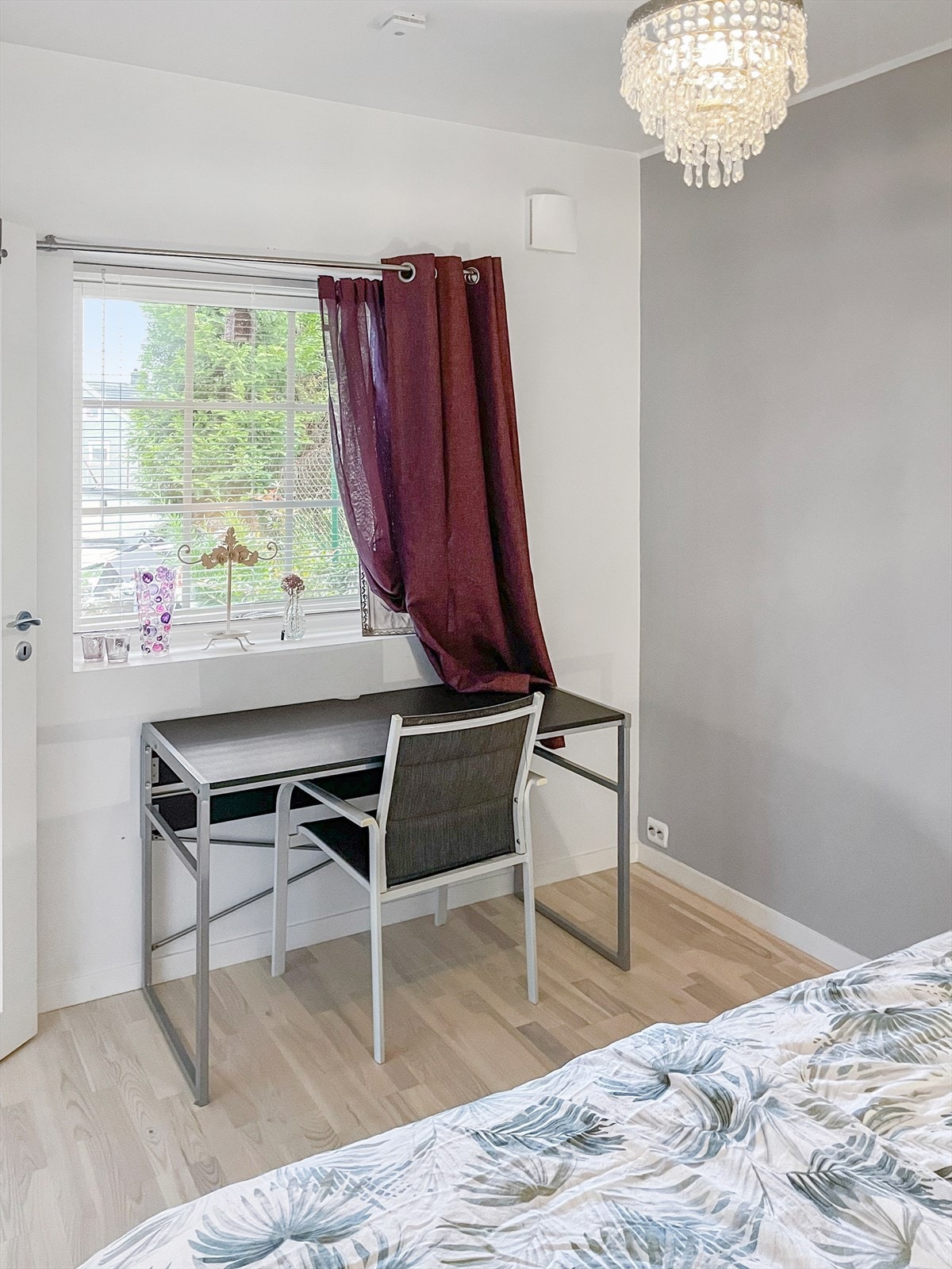 Fra soverom Galleribilde