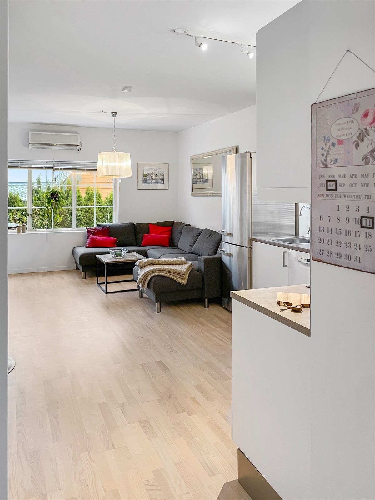 Fra stue/kjøkken Galleribilde