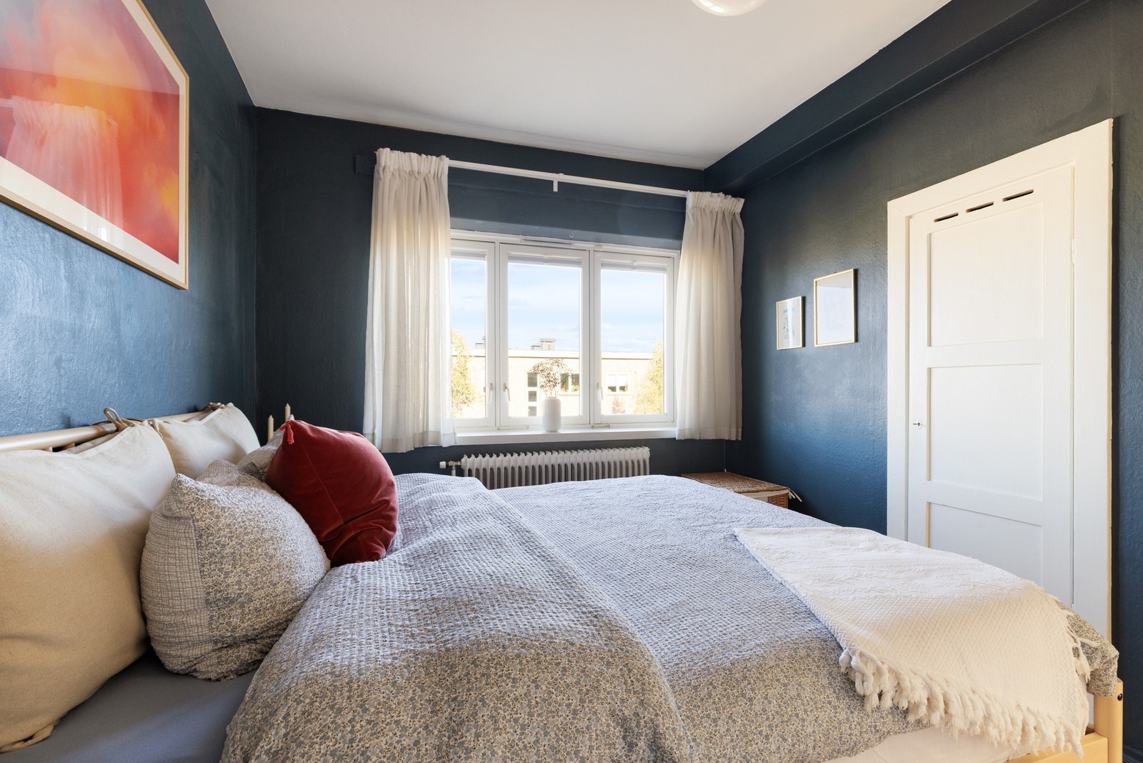 Samt ytterligere lagringsplass i plassbygd kott Galleribilde